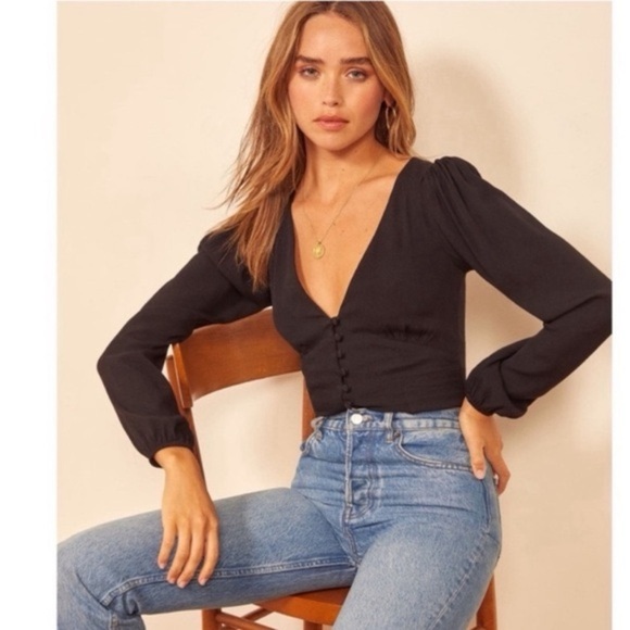 REFORMATION Black Nell Puff Sleeve V Neck Button Front Slim Fitting Top Size XS - Picture 1 of 10
